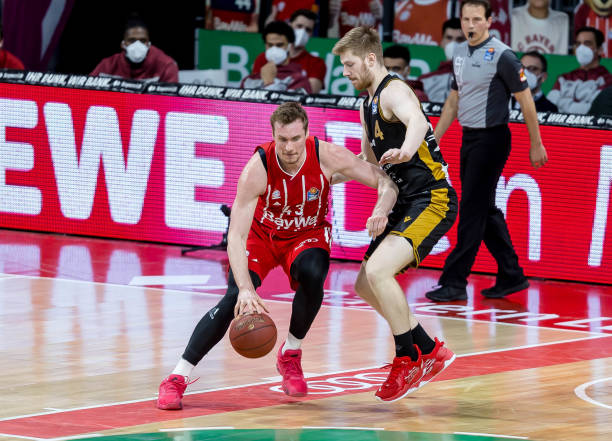 再通过季前 再通过季前