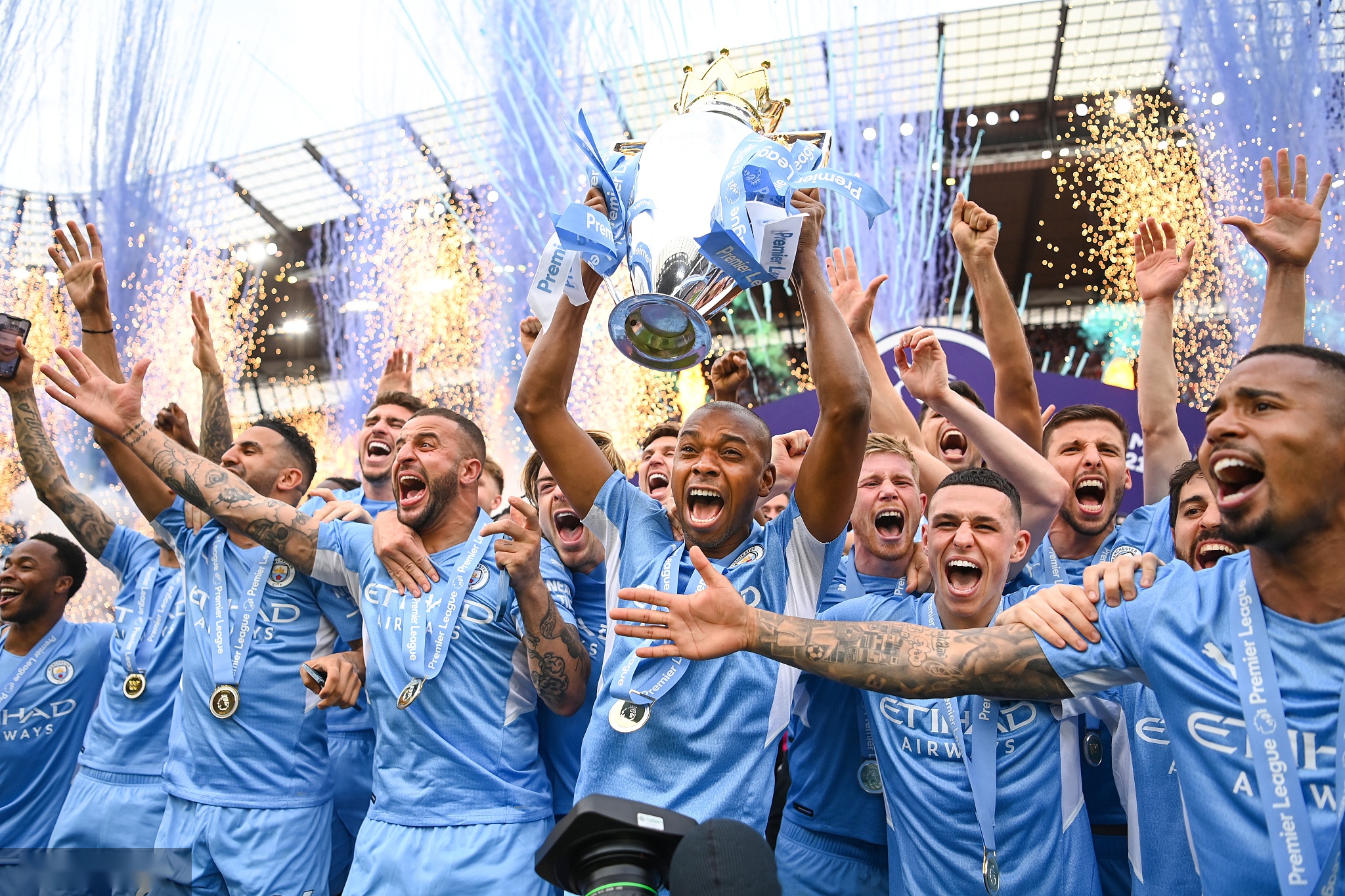 回合中依靠 回合中依靠