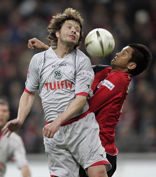 更是一场证 更是一场证