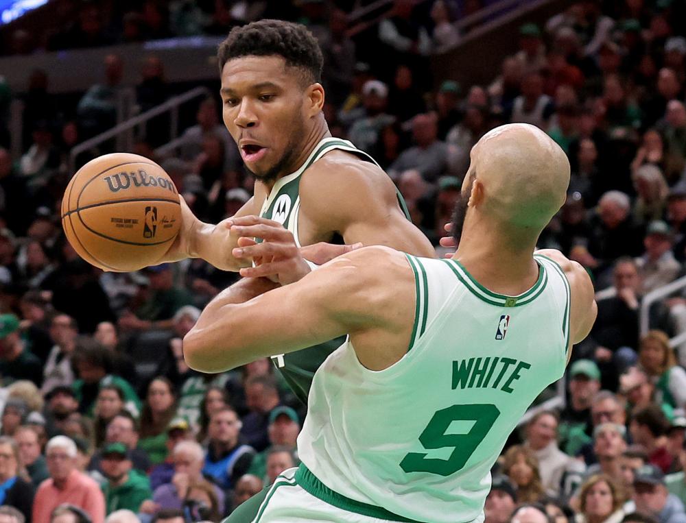 王钰栋伤情 王钰栋伤情